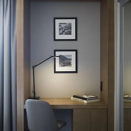 Radisson Blu Ξενοδοχείο 4*