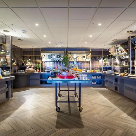 Radisson Blu Ξενοδοχείο 4*