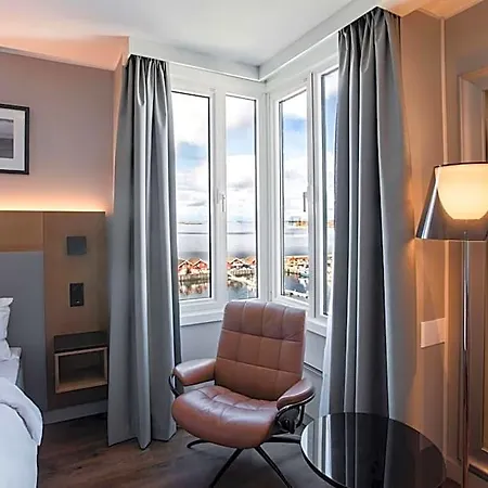 Radisson Blu 4*