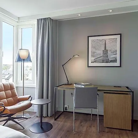 Otel Radisson Blu 4*