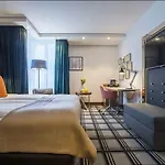 博德丽笙布鲁酒店 4*