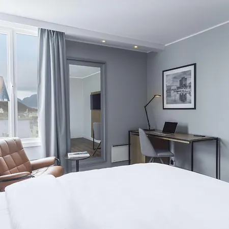 Hotell Radisson Blu 4*