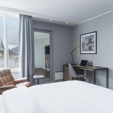 Radisson Blu 호텔 보도